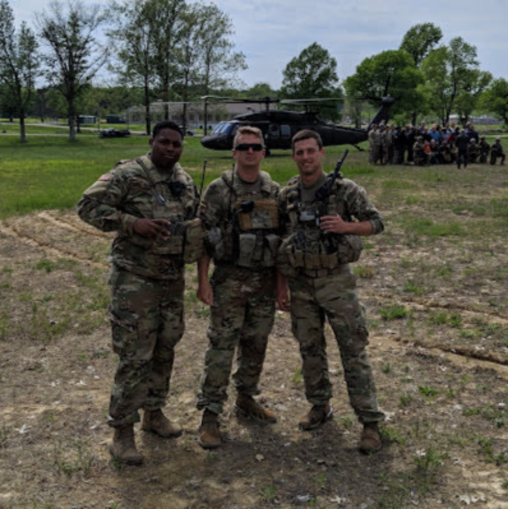 Meet your Posher, Tyler